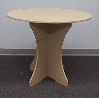 Ellipse merchandise display table